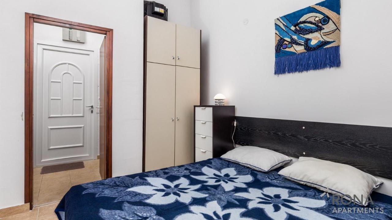 Rona Apartment Aurora Novalja Exterior foto